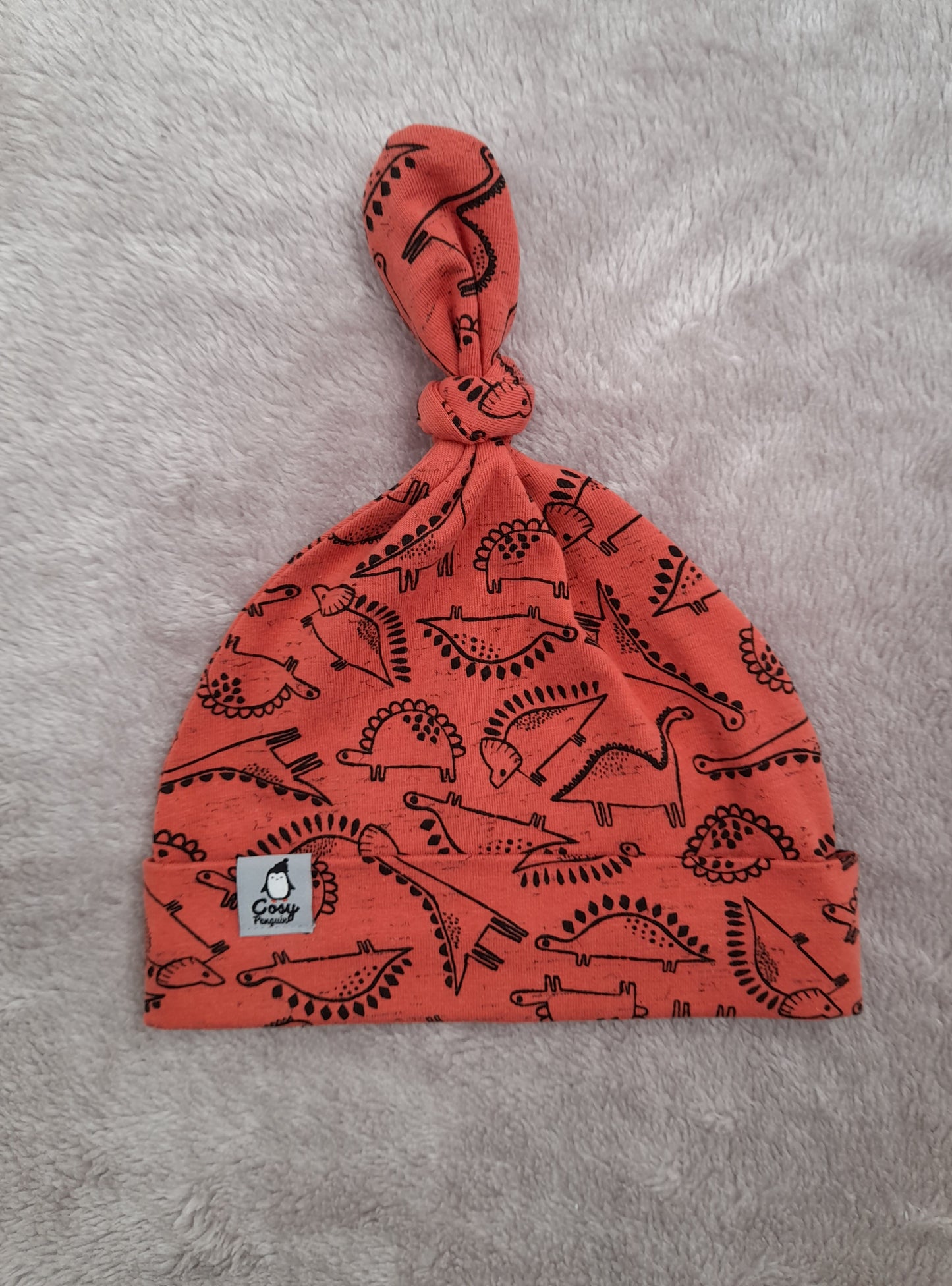 Gift set V - set of 2 - Knotted hat and Toy-wooden dinosaur