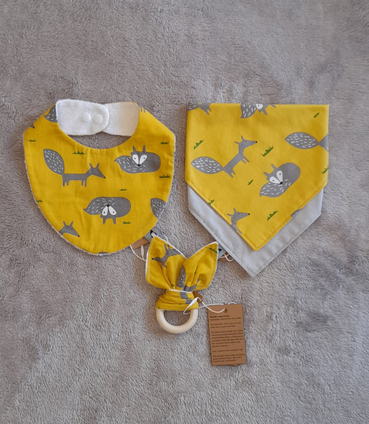 Gift Set C - set of 3 - Reversible Bib, Bib and Small Wooden Ring