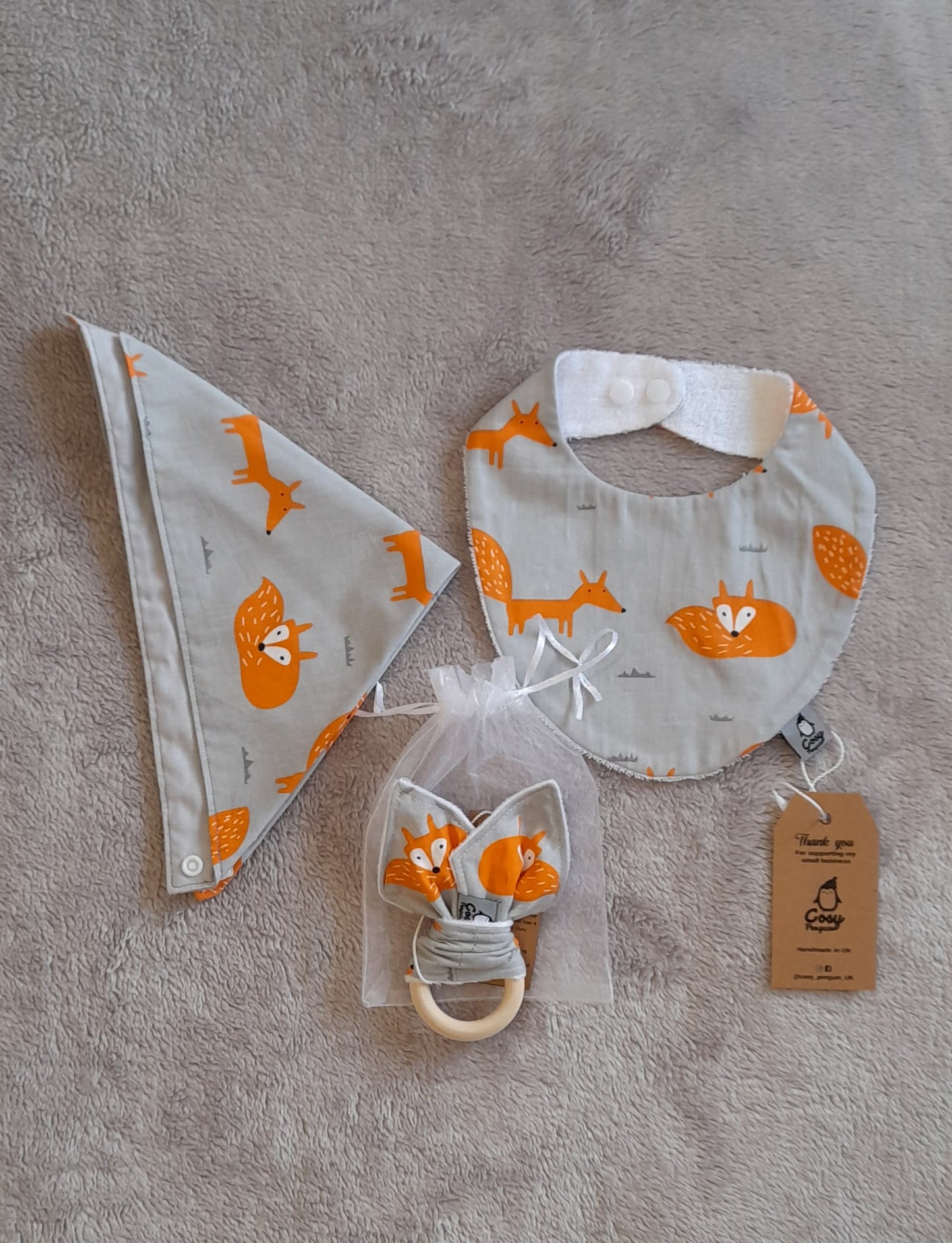 Gift Set D - set of 3 - Reversible bib, Bib and Small Wooden Ring